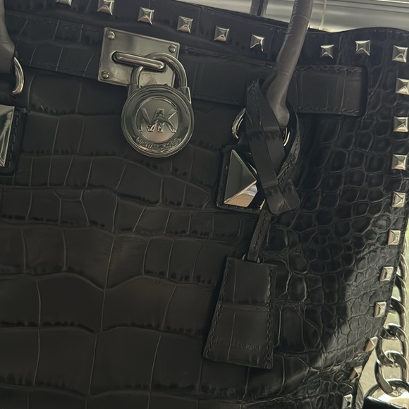 Michael Kors Hamilton Crocodile Embossed Studded Bag - Picture 2 of 4